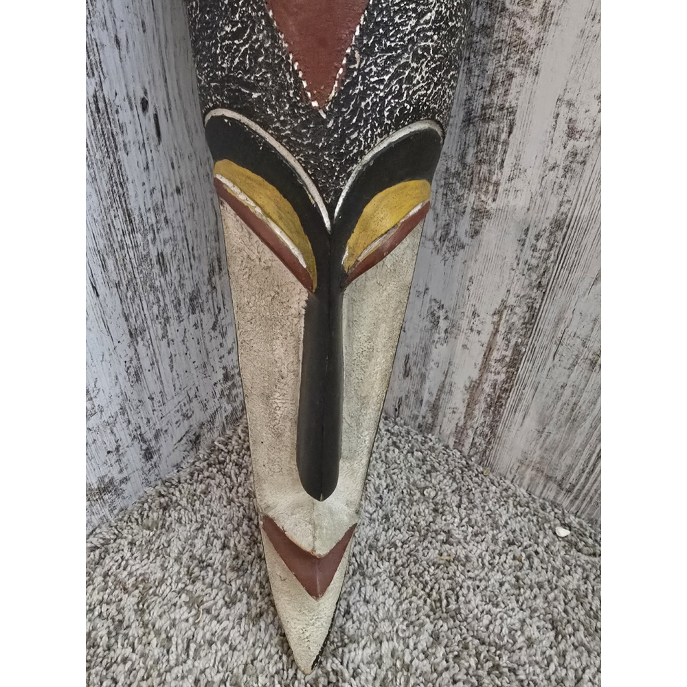 wood mask handcrafted 18" - Picture 6 of 8